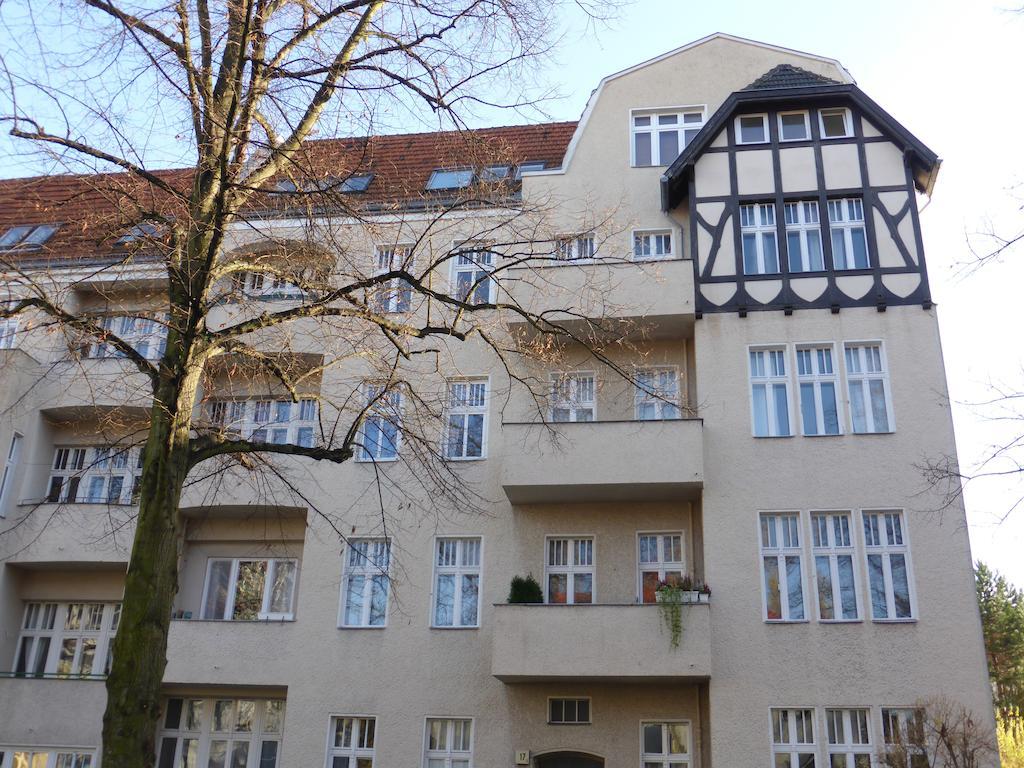 Apartments Dahlie & Nelke Berlín Pokoj fotografie